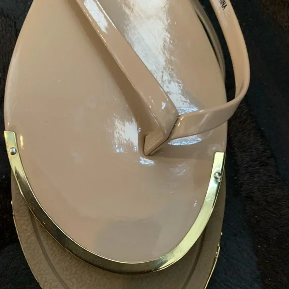 Bebe sandals. - Picture 5 of 6